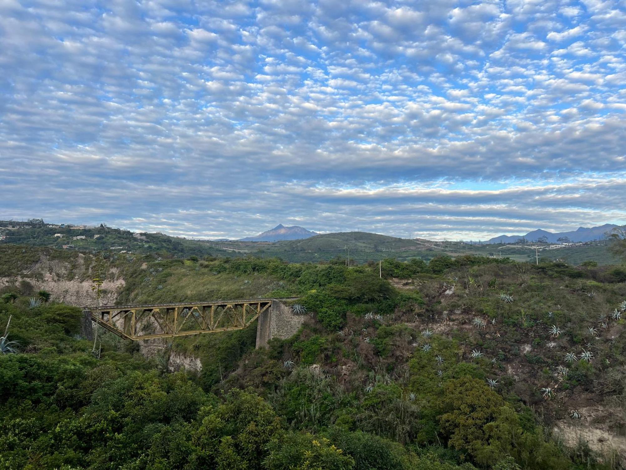 Hosteria Cananvalle 伊瓦拉 外观 照片